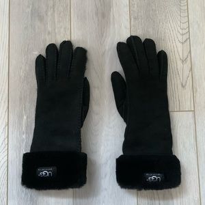 UGG winter gloves